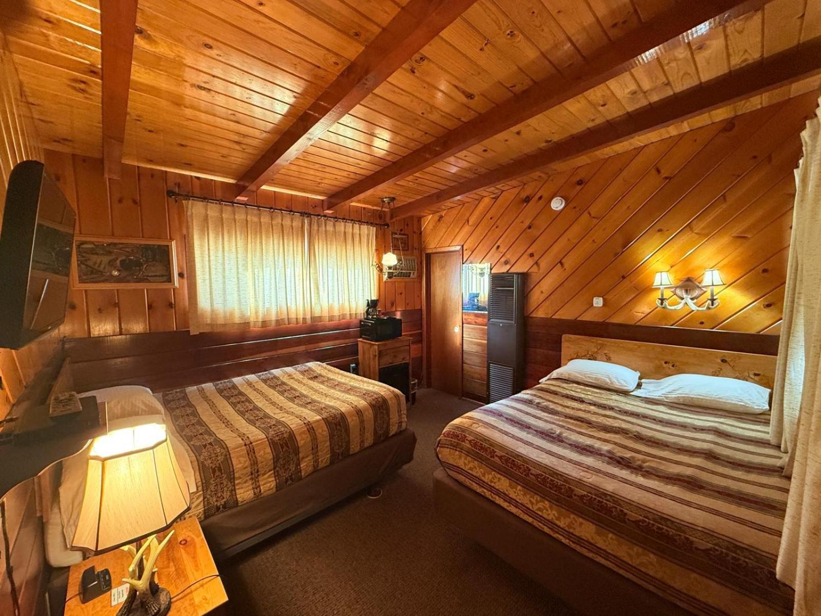 Toiyabe Motel Walker Zewnętrze zdjęcie